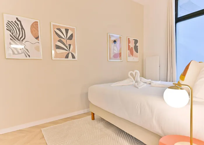 Elegant Loft Avec 2 Au Coeur De Apartament